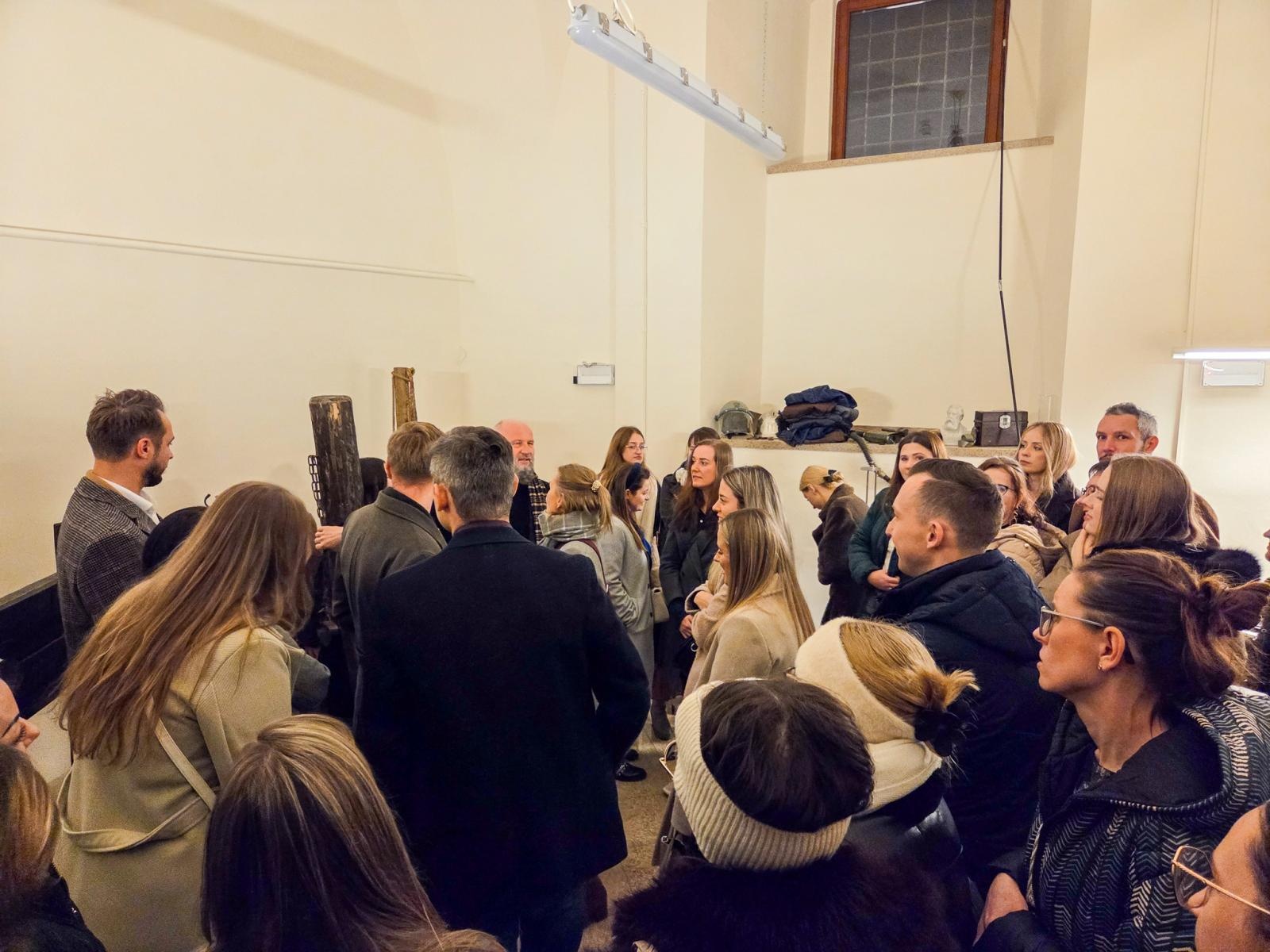 Zdjęcie w galerii na portalu naszraciborz.pl: Wigilia Zespołu DenticaCenter na Zamku Piastowskim wiadomości z regionu