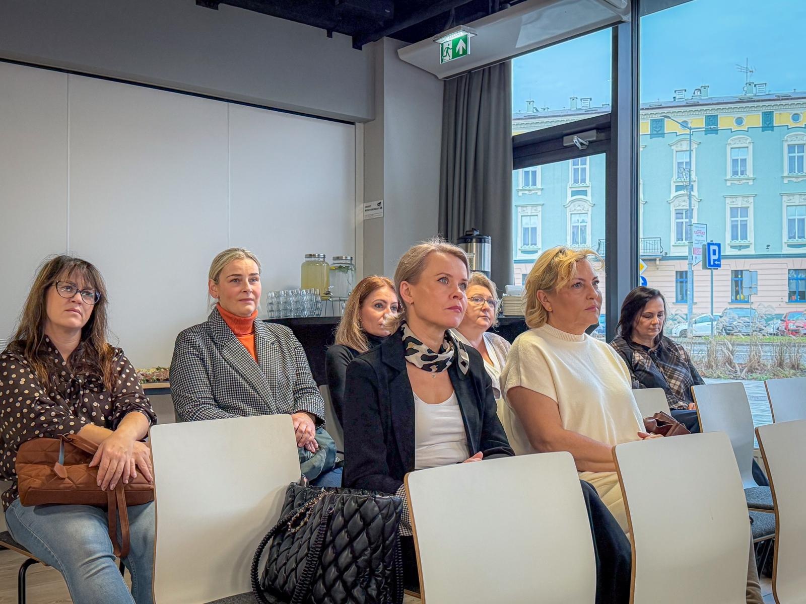 Zdjęcie w galerii na portalu naszraciborz.pl: Wychowanie i edukacja w czasach globalnych wyzwań – XIX Raciborskie Seminarium Pedagogiczne wiadomości z regionu