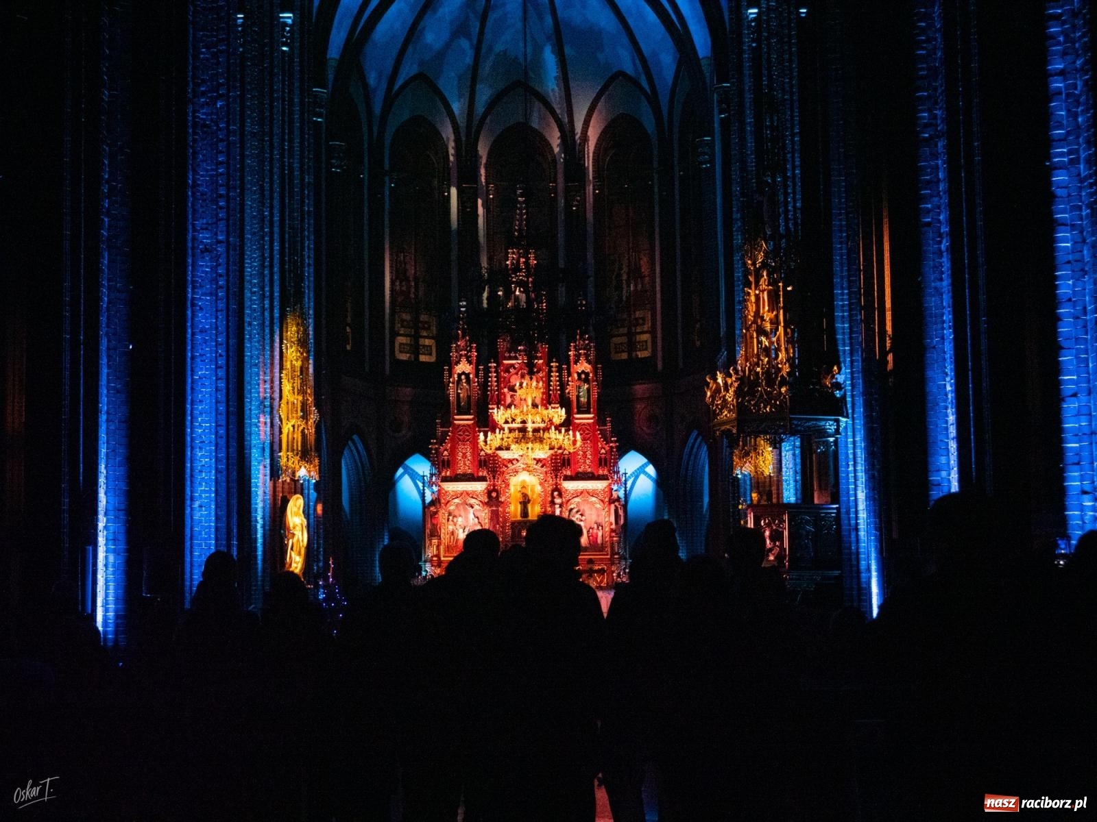 Zdjęcie w galerii na portalu naszraciborz.pl: Jarmark u św. Antoniczka przyciągnął tłumy [FOTO] wiadomości z regionu