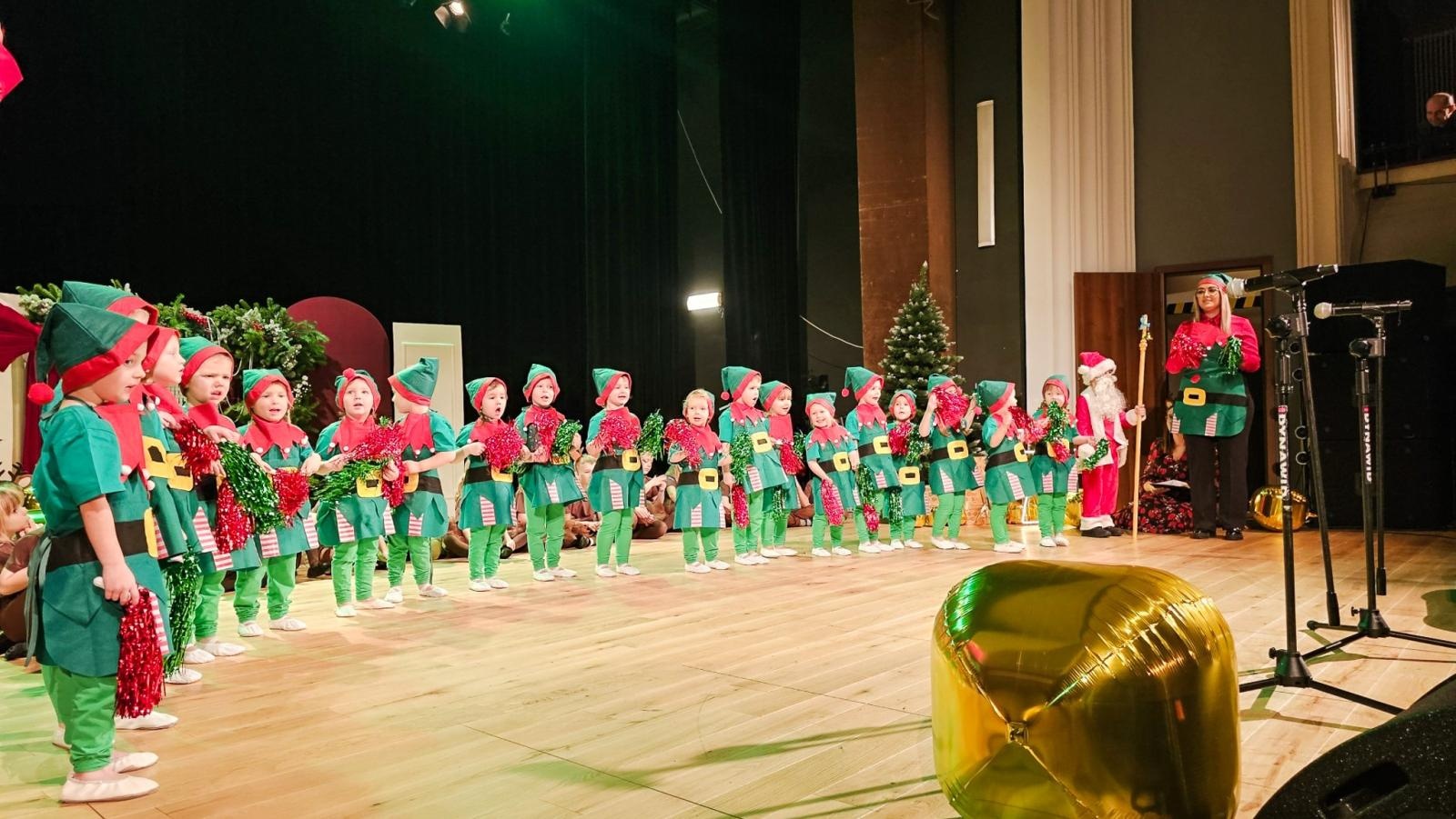 Zdjęcie w galerii na portalu naszraciborz.pl: Jubileusz 70-lecia Przedszkola nr 10 w Raciborzu wiadomości z regionu