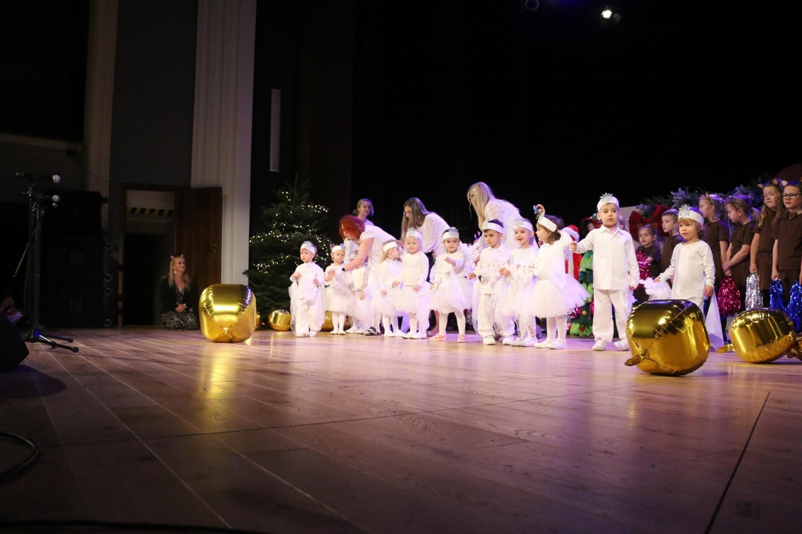 Zdjęcie w galerii na portalu naszraciborz.pl: Jubileusz 70-lecia Przedszkola nr 10 w Raciborzu wiadomości z regionu