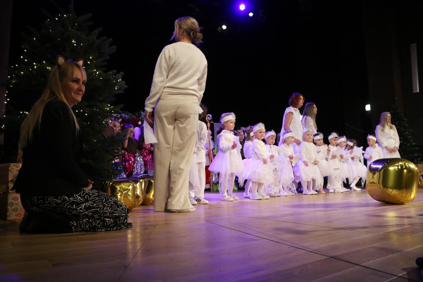 Zdjęcie w galerii na portalu naszraciborz.pl: Jubileusz 70-lecia Przedszkola nr 10 w Raciborzu wiadomości z regionu