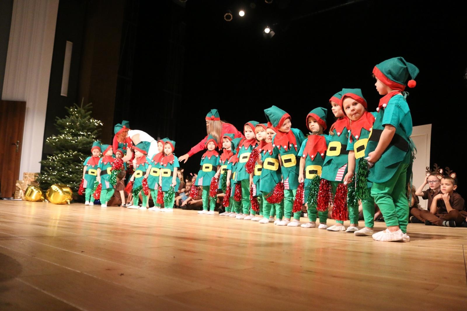 Zdjęcie w galerii na portalu naszraciborz.pl: Jubileusz 70-lecia Przedszkola nr 10 w Raciborzu wiadomości z regionu