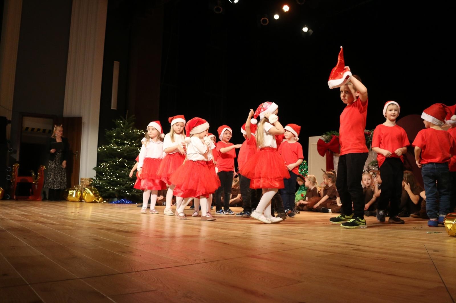 Zdjęcie w galerii na portalu naszraciborz.pl: Jubileusz 70-lecia Przedszkola nr 10 w Raciborzu wiadomości z regionu