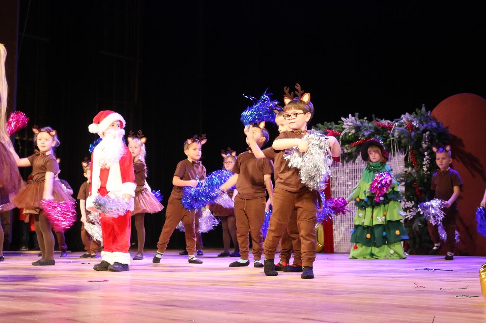 Zdjęcie w galerii na portalu naszraciborz.pl: Jubileusz 70-lecia Przedszkola nr 10 w Raciborzu wiadomości z regionu