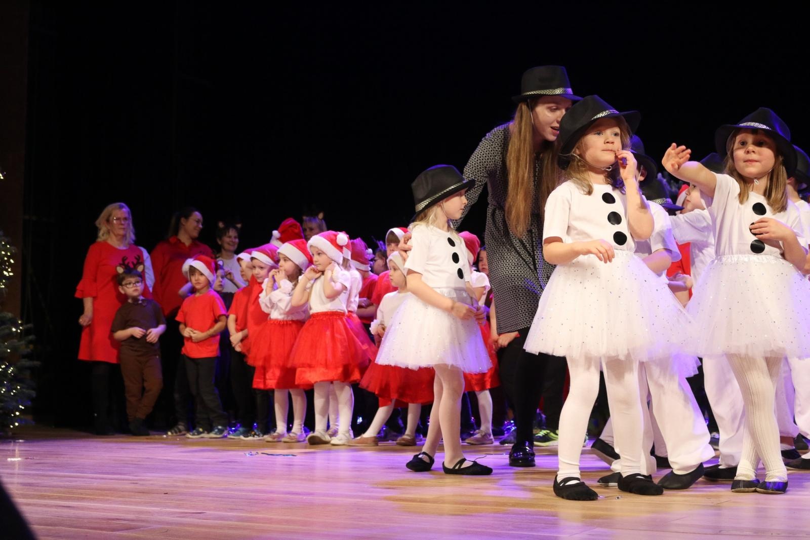 Zdjęcie w galerii na portalu naszraciborz.pl: Jubileusz 70-lecia Przedszkola nr 10 w Raciborzu wiadomości z regionu