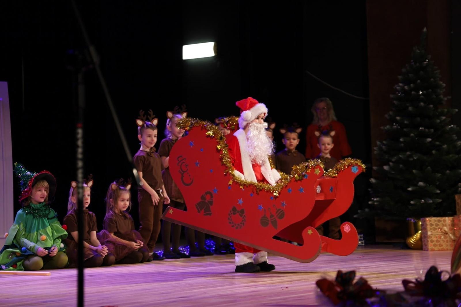 Zdjęcie w galerii na portalu naszraciborz.pl: Jubileusz 70-lecia Przedszkola nr 10 w Raciborzu wiadomości z regionu