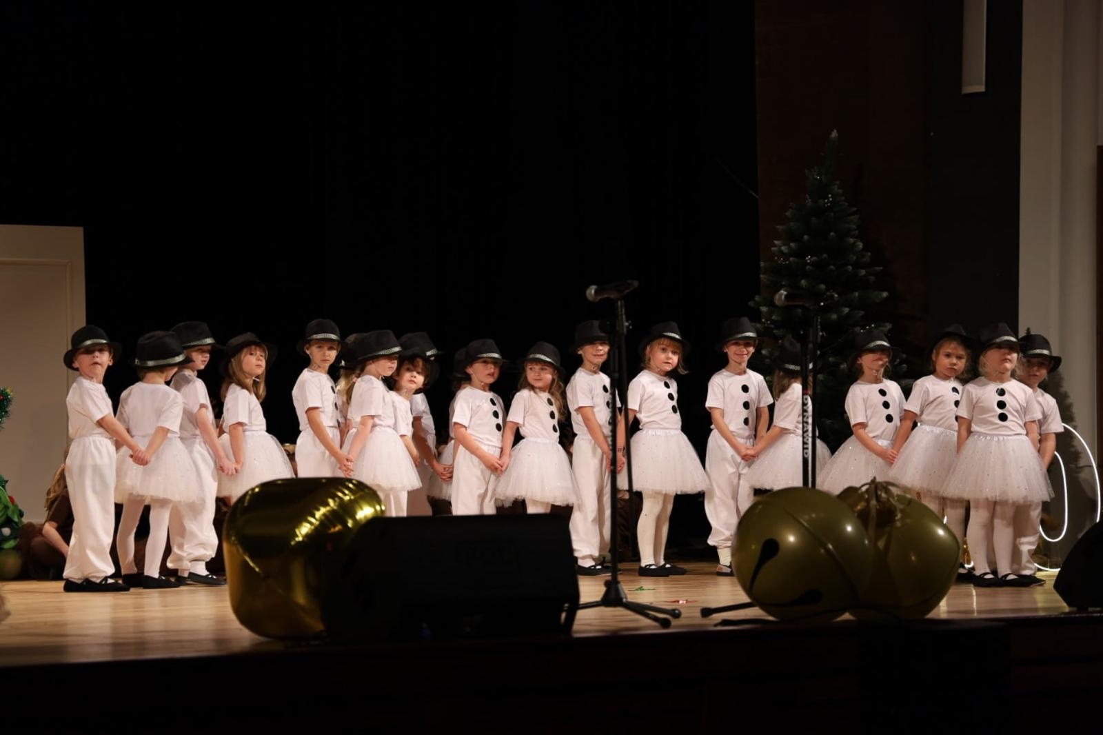 Zdjęcie w galerii na portalu naszraciborz.pl: Jubileusz 70-lecia Przedszkola nr 10 w Raciborzu wiadomości z regionu