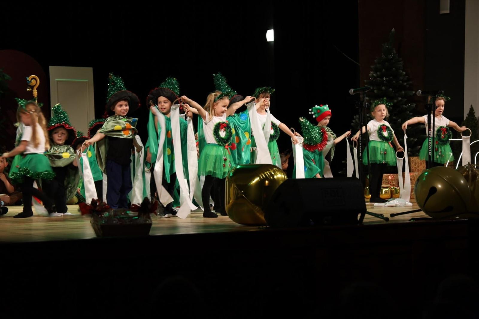 Zdjęcie w galerii na portalu naszraciborz.pl: Jubileusz 70-lecia Przedszkola nr 10 w Raciborzu wiadomości z regionu