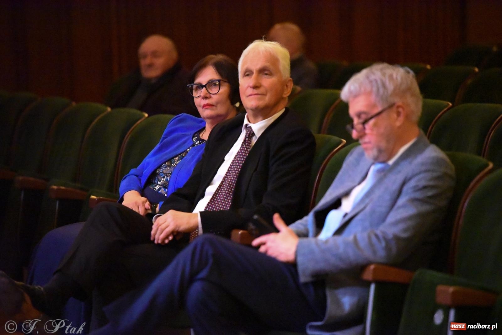 Zdjęcie w galerii na portalu naszraciborz.pl: XXIII Dni Ks. Prałata Stefana Pieczki. Wręczono medale Unitas in Veritate wiadomości z regionu