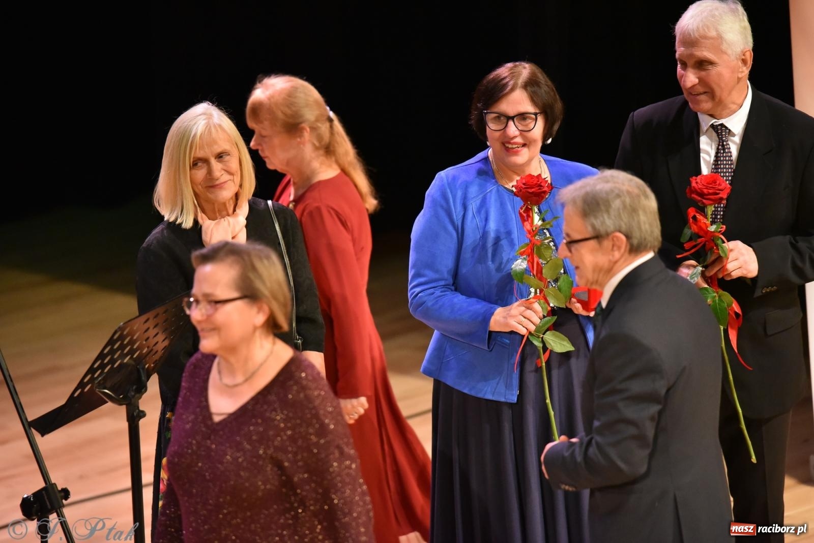 Zdjęcie w galerii na portalu naszraciborz.pl: XXIII Dni Ks. Prałata Stefana Pieczki. Wręczono medale Unitas in Veritate wiadomości z regionu