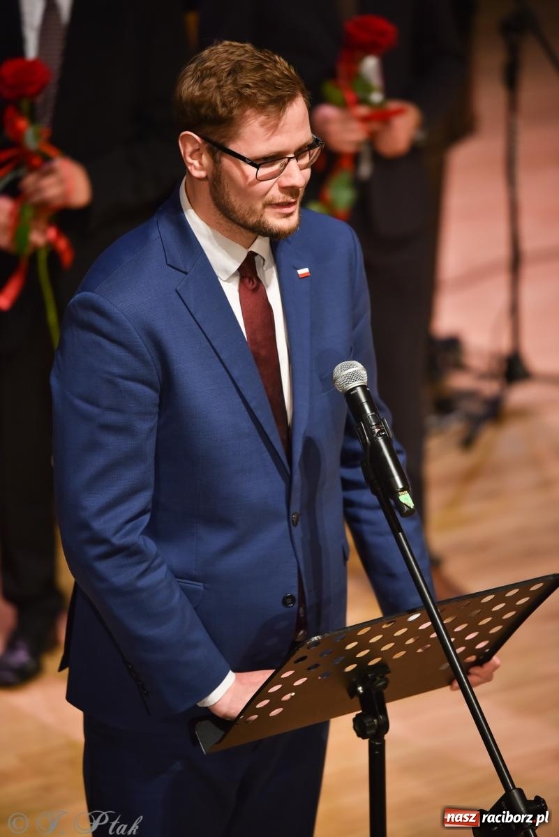 Zdjęcie w galerii na portalu naszraciborz.pl: XXIII Dni Ks. Prałata Stefana Pieczki. Wręczono medale Unitas in Veritate wiadomości z regionu