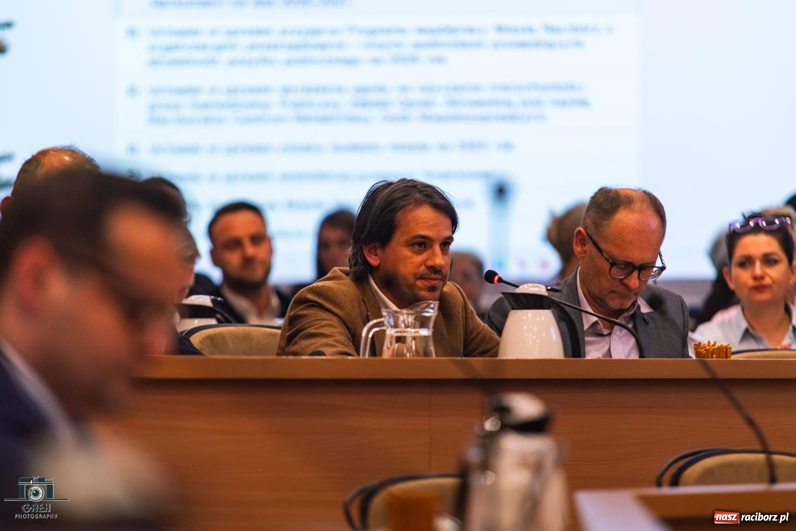 Zdjęcie w galerii na portalu naszraciborz.pl: Wisi nad nami topór. SP 13 nie składa broni i walczy o przetrwanie wiadomości z regionu