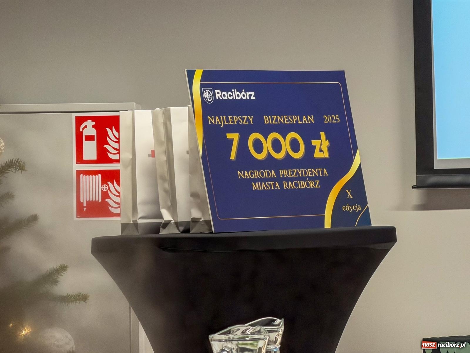 Zdjęcie w galerii na portalu naszraciborz.pl: Wybrano najlepszy raciborski biznesplan. Wygrali studenci ANS [FOTO i WIDEO] wiadomości z regionu