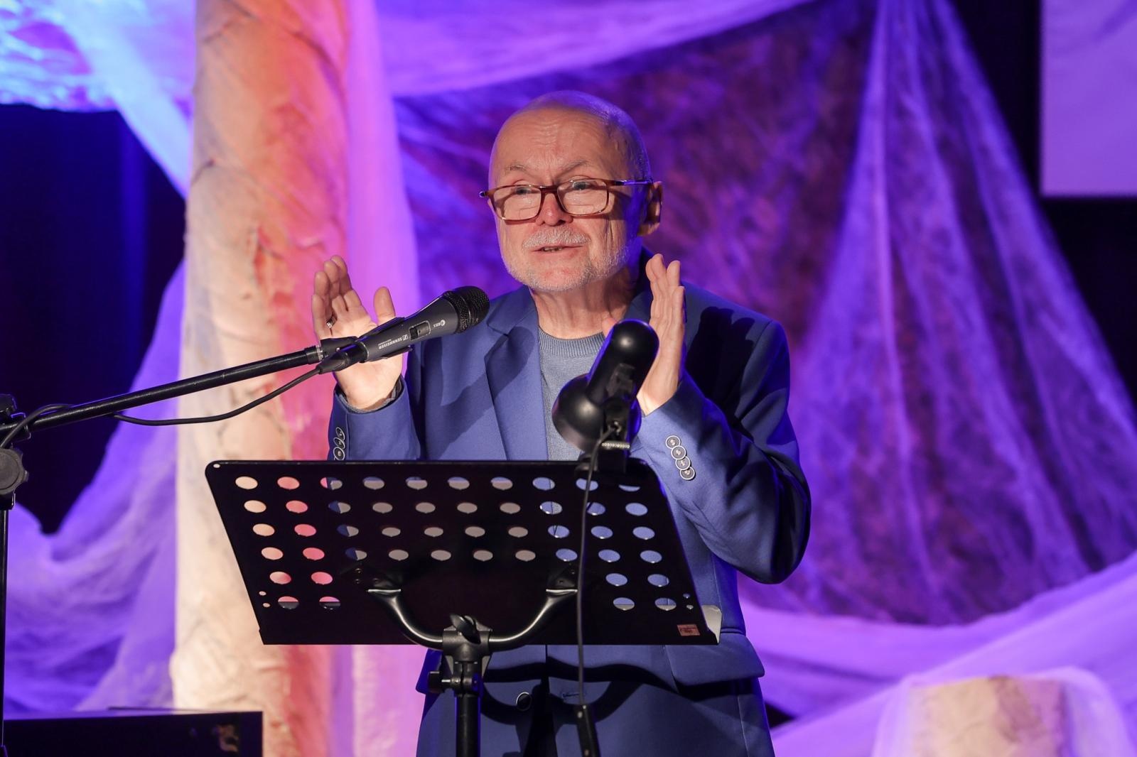 Zdjęcie w galerii na portalu naszraciborz.pl: Wieczór z włoskimi wierszami Marka Rapnickiego wiadomości z regionu