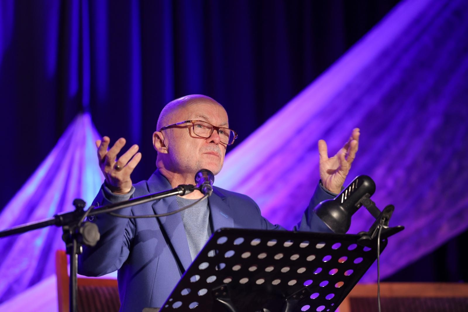 Zdjęcie w galerii na portalu naszraciborz.pl: Wieczór z włoskimi wierszami Marka Rapnickiego wiadomości z regionu