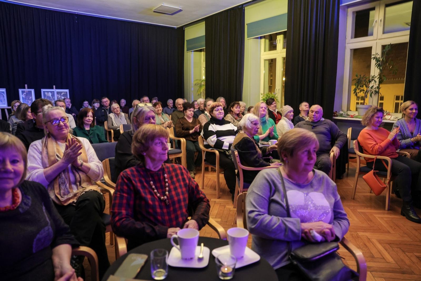 Zdjęcie w galerii na portalu naszraciborz.pl: Wieczór z włoskimi wierszami Marka Rapnickiego wiadomości z regionu