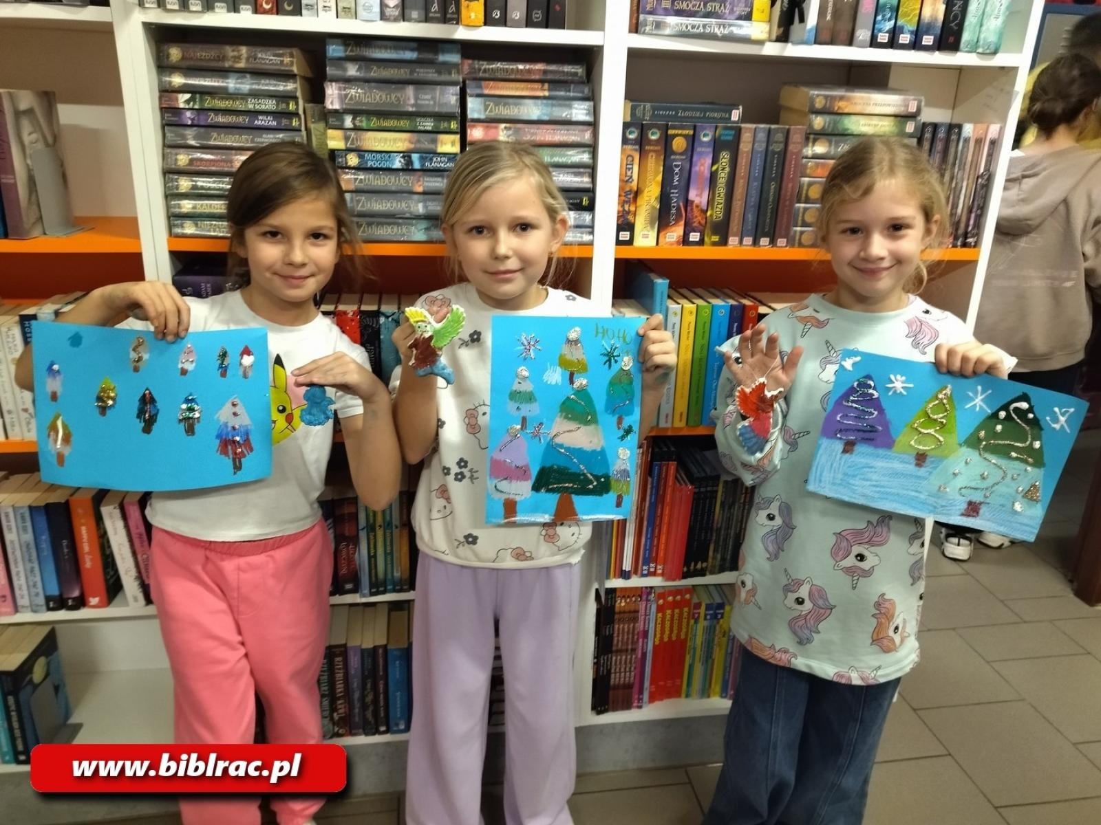 Zdjęcie w galerii na portalu naszraciborz.pl: Raciborska biblioteka w świątecznym nastroju - grudzień pełen twórczych warsztatów wiadomości z regionu