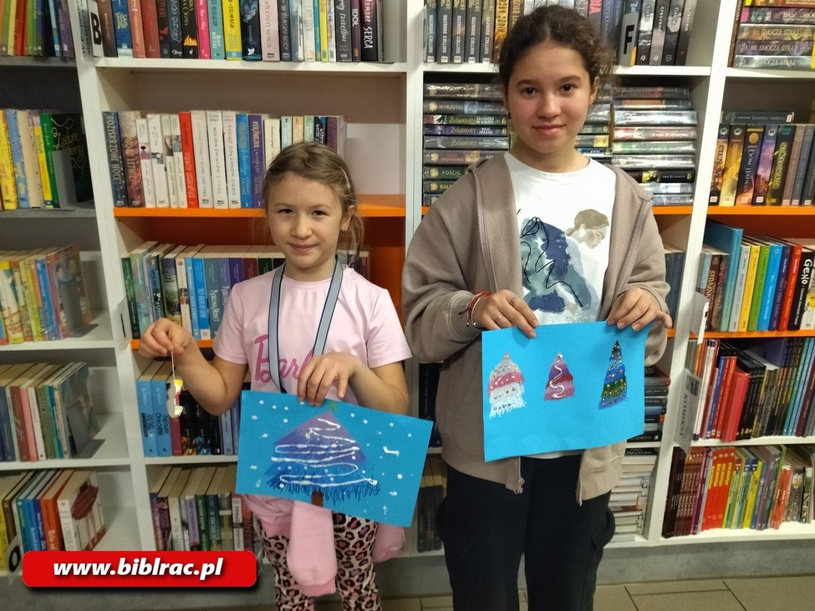 Zdjęcie w galerii na portalu naszraciborz.pl: Raciborska biblioteka w świątecznym nastroju - grudzień pełen twórczych warsztatów wiadomości z regionu