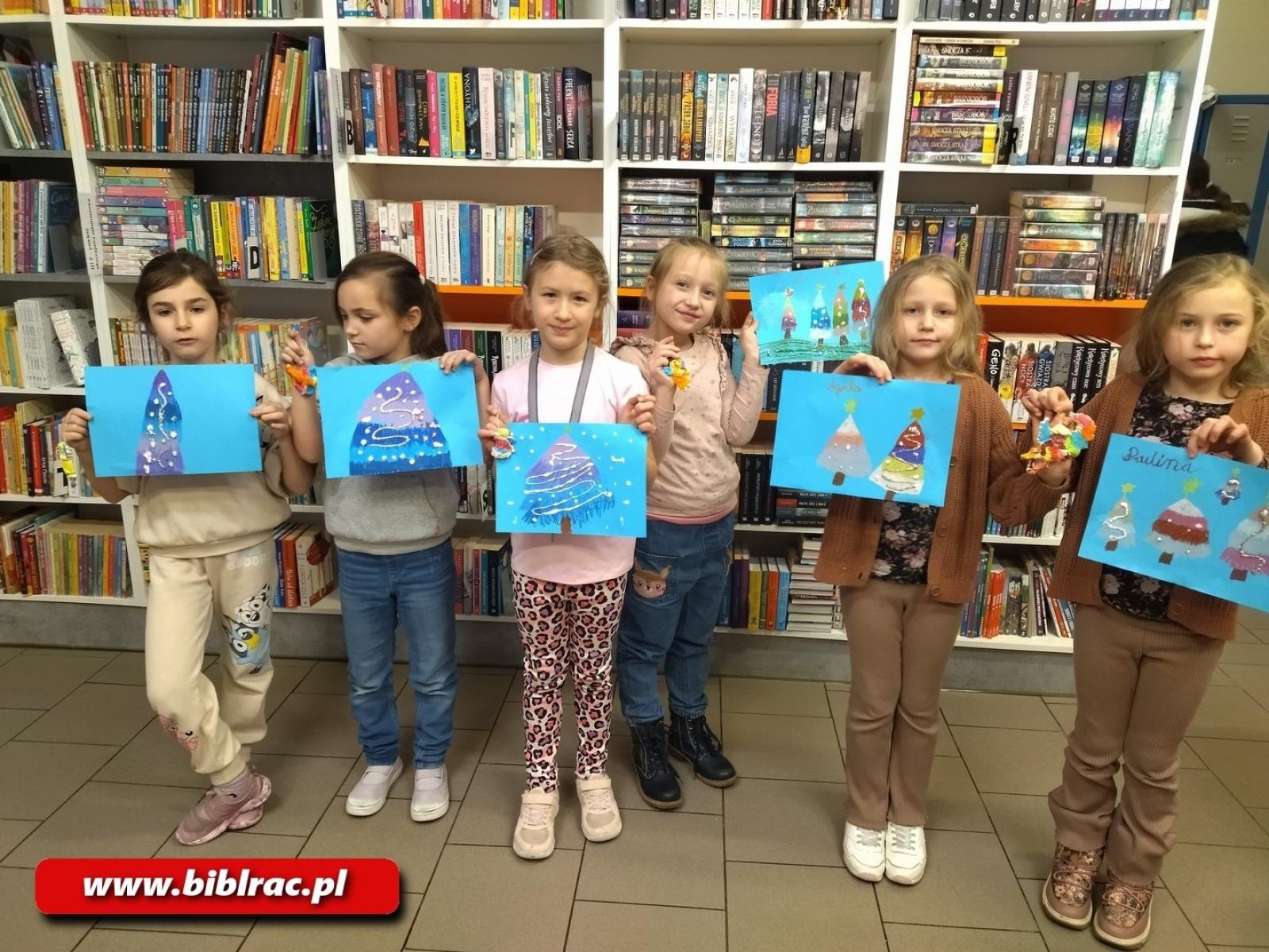Zdjęcie w galerii na portalu naszraciborz.pl: Raciborska biblioteka w świątecznym nastroju - grudzień pełen twórczych warsztatów wiadomości z regionu