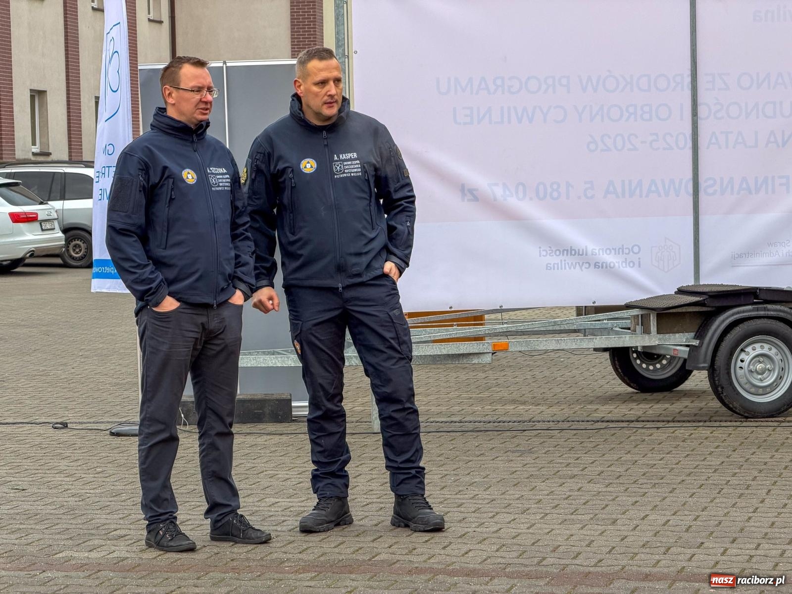 Zdjęcie w galerii na portalu naszraciborz.pl: Prezentacja rządowego wsparcia dla ochrony ludności w Pietrowicach Wielkich. Są pieniądze na nową komendę straży pożarnej w Raciborzu wiadomości z regionu