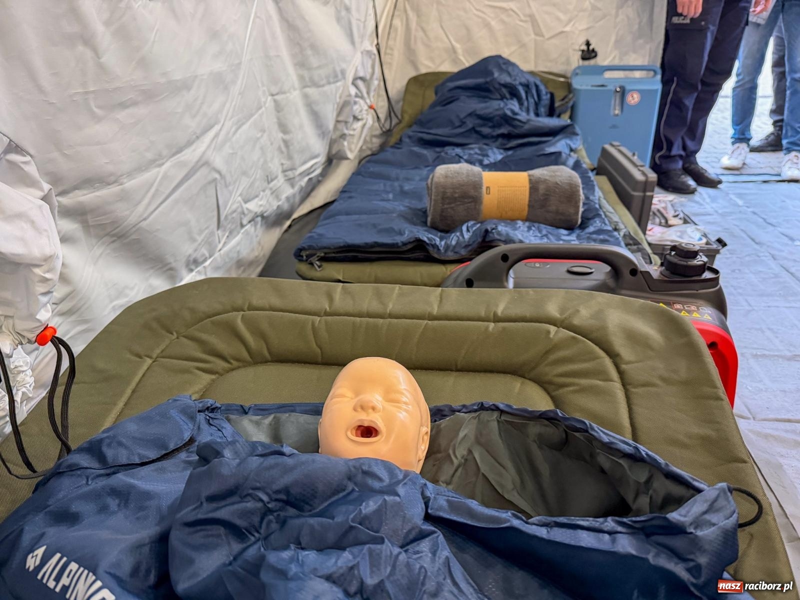 Zdjęcie w galerii na portalu naszraciborz.pl: Prezentacja rządowego wsparcia dla ochrony ludności w Pietrowicach Wielkich. Są pieniądze na nową komendę straży pożarnej w Raciborzu wiadomości z regionu