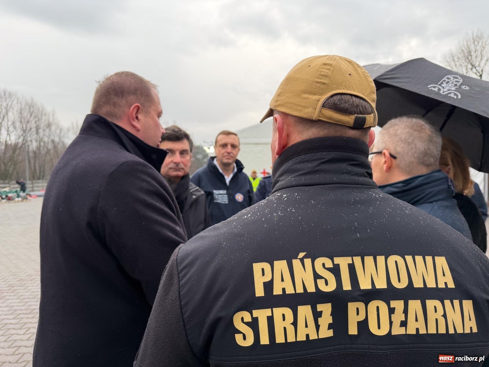 Zdjęcie w galerii na portalu naszraciborz.pl: Prezentacja rządowego wsparcia dla ochrony ludności w Pietrowicach Wielkich. Są pieniądze na nową komendę straży pożarnej w Raciborzu wiadomości z regionu