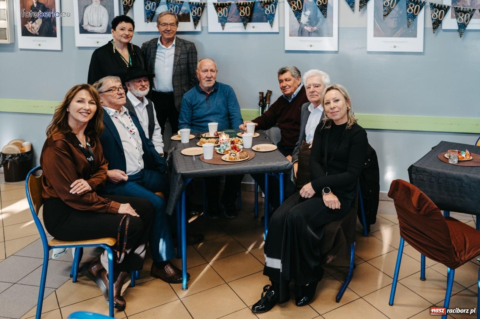 Zdjęcie w galerii na portalu naszraciborz.pl: I LO im. Jana Kasprowicza świętuje 80-lecie – gala jubileuszowa i spotkania w szkole [FOTO i WIDEO] wiadomości z regionu