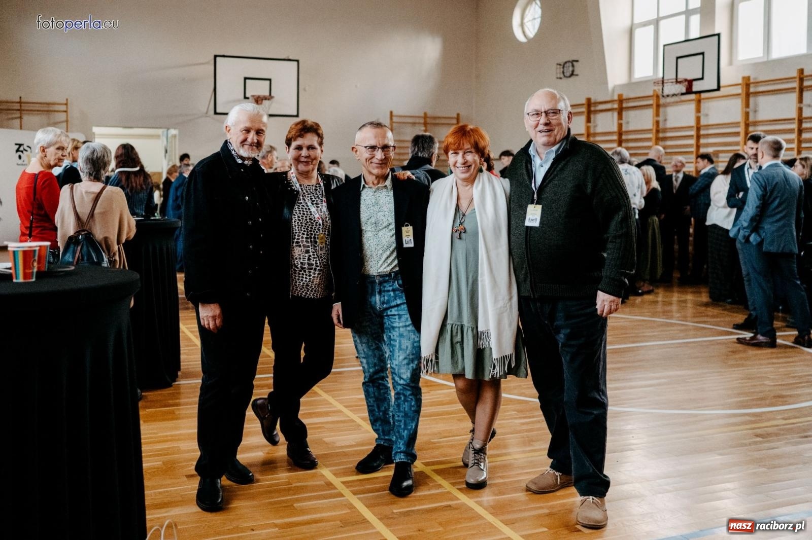 Zdjęcie w galerii na portalu naszraciborz.pl: I LO im. Jana Kasprowicza świętuje 80-lecie – gala jubileuszowa i spotkania w szkole [FOTO i WIDEO] wiadomości z regionu