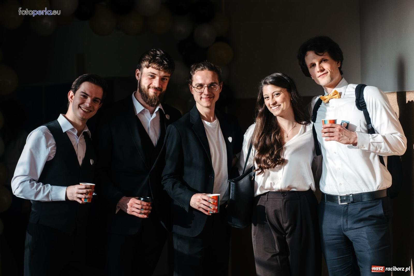 Zdjęcie w galerii na portalu naszraciborz.pl: I LO im. Jana Kasprowicza świętuje 80-lecie – gala jubileuszowa i spotkania w szkole [FOTO i WIDEO] wiadomości z regionu