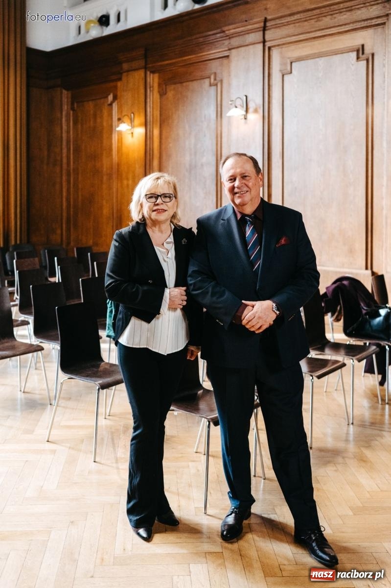 Zdjęcie w galerii na portalu naszraciborz.pl: I LO im. Jana Kasprowicza świętuje 80-lecie – gala jubileuszowa i spotkania w szkole [FOTO i WIDEO] wiadomości z regionu