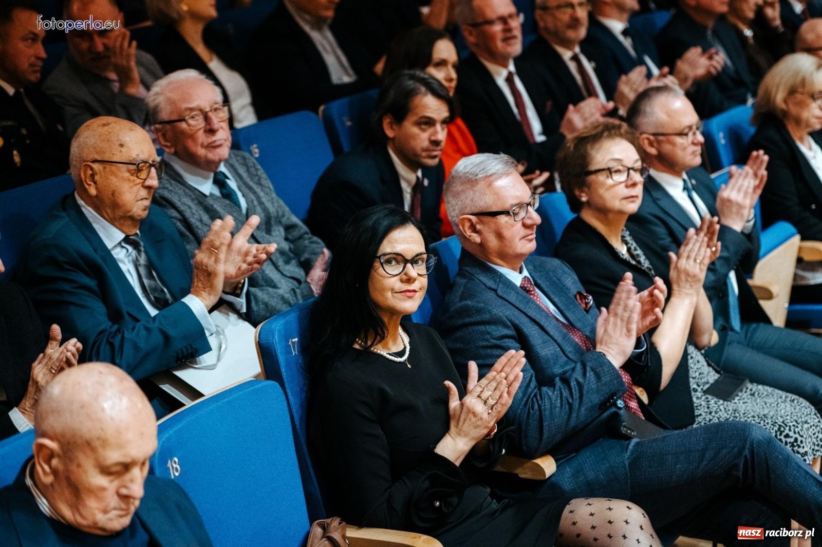 Zdjęcie w galerii na portalu naszraciborz.pl: I LO im. Jana Kasprowicza świętuje 80-lecie – gala jubileuszowa i spotkania w szkole [FOTO i WIDEO] wiadomości z regionu