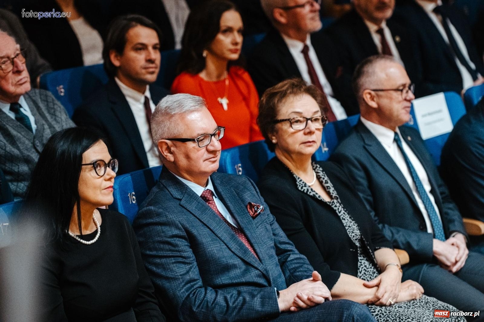 Zdjęcie w galerii na portalu naszraciborz.pl: I LO im. Jana Kasprowicza świętuje 80-lecie – gala jubileuszowa i spotkania w szkole [FOTO i WIDEO] wiadomości z regionu