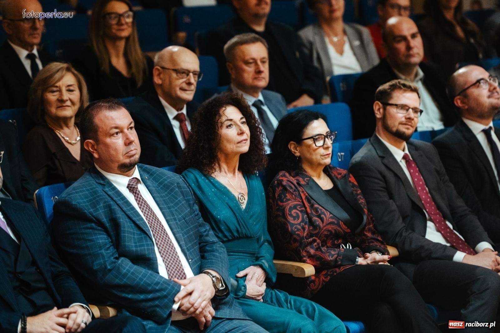 Zdjęcie w galerii na portalu naszraciborz.pl: I LO im. Jana Kasprowicza świętuje 80-lecie – gala jubileuszowa i spotkania w szkole [FOTO i WIDEO] wiadomości z regionu