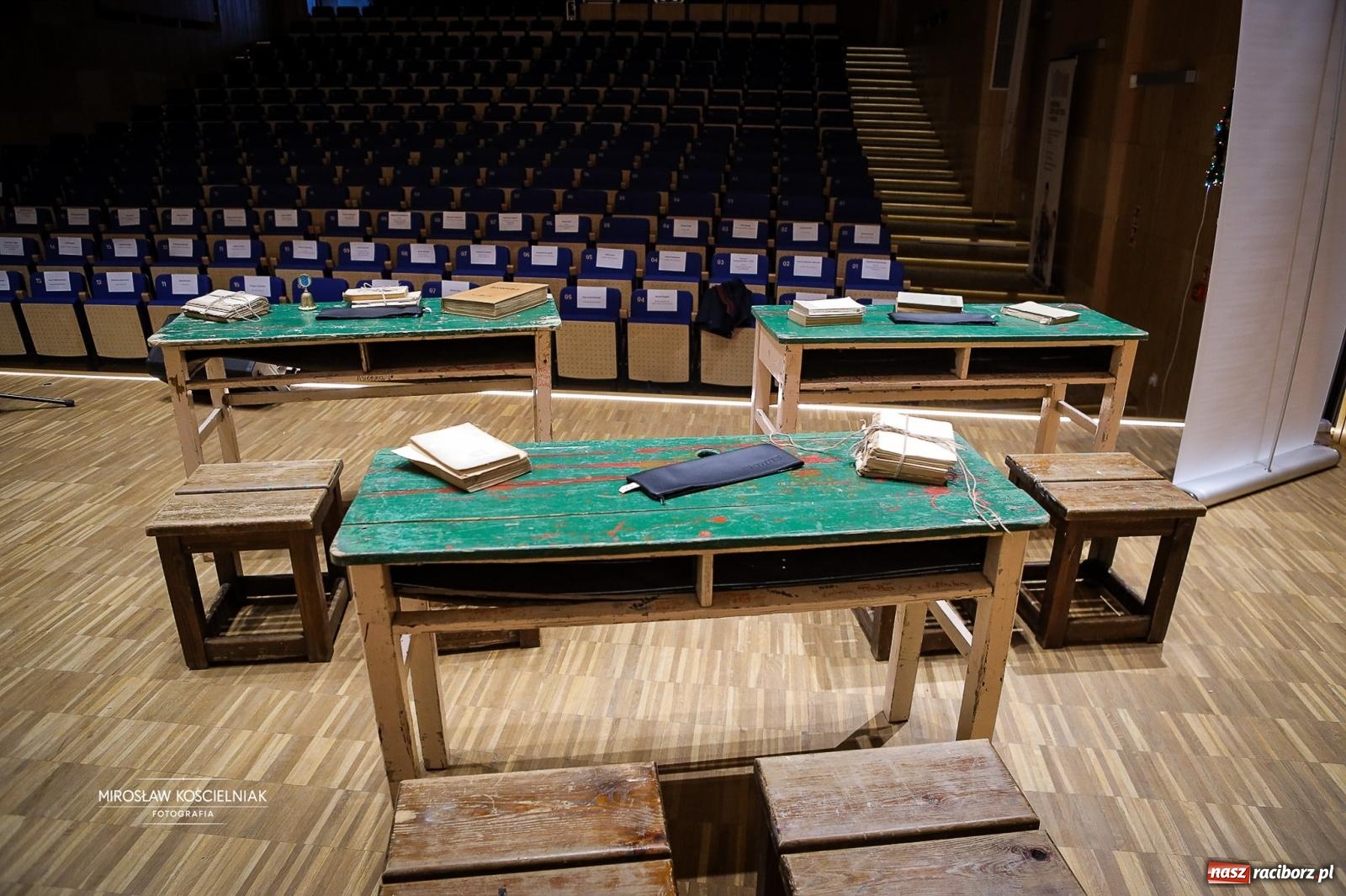 Zdjęcie w galerii na portalu naszraciborz.pl: Jesteśmy z Kasprowicza. Jubileusz 80-lecia I Liceum Ogólnokształcącego w Raciborzu na bis! [FOTO i WIDEO] wiadomości z regionu