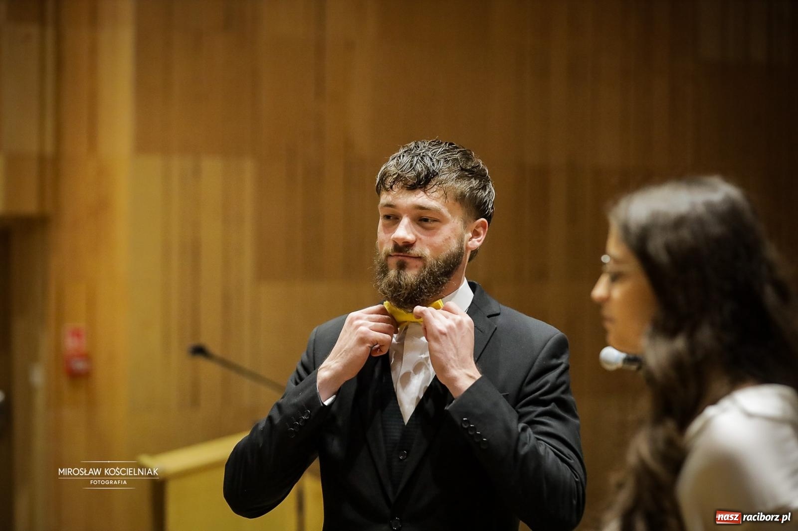 Zdjęcie w galerii na portalu naszraciborz.pl: Jesteśmy z Kasprowicza. Jubileusz 80-lecia I Liceum Ogólnokształcącego w Raciborzu na bis! [FOTO i WIDEO] wiadomości z regionu