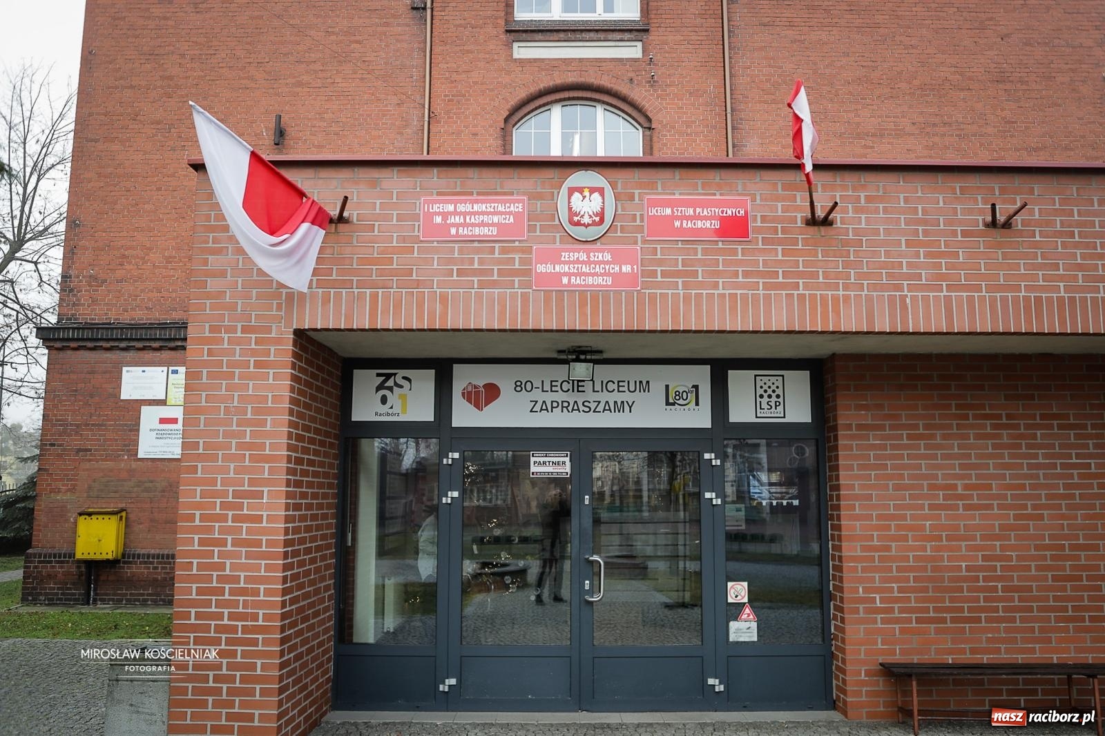 Zdjęcie w galerii na portalu naszraciborz.pl: Jesteśmy z Kasprowicza. Jubileusz 80-lecia I Liceum Ogólnokształcącego w Raciborzu na bis! [FOTO i WIDEO] wiadomości z regionu