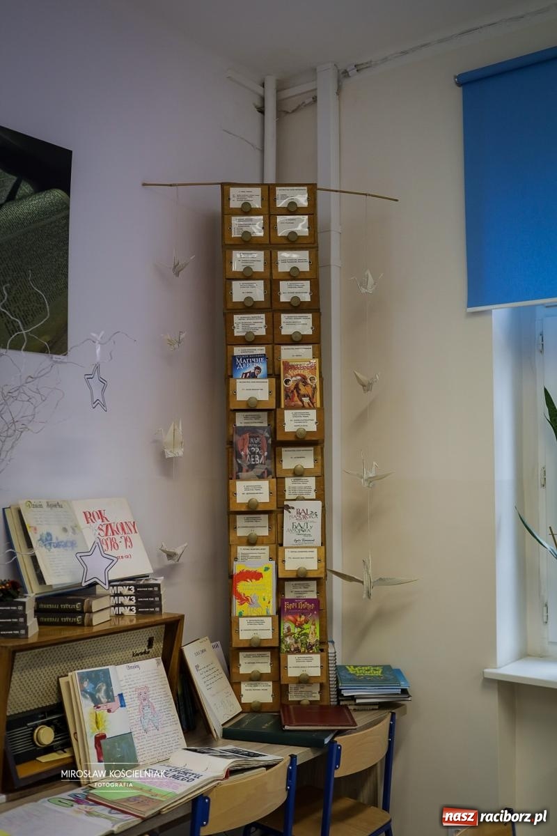 Zdjęcie w galerii na portalu naszraciborz.pl: Jesteśmy z Kasprowicza. Jubileusz 80-lecia I Liceum Ogólnokształcącego w Raciborzu na bis! [FOTO i WIDEO] wiadomości z regionu