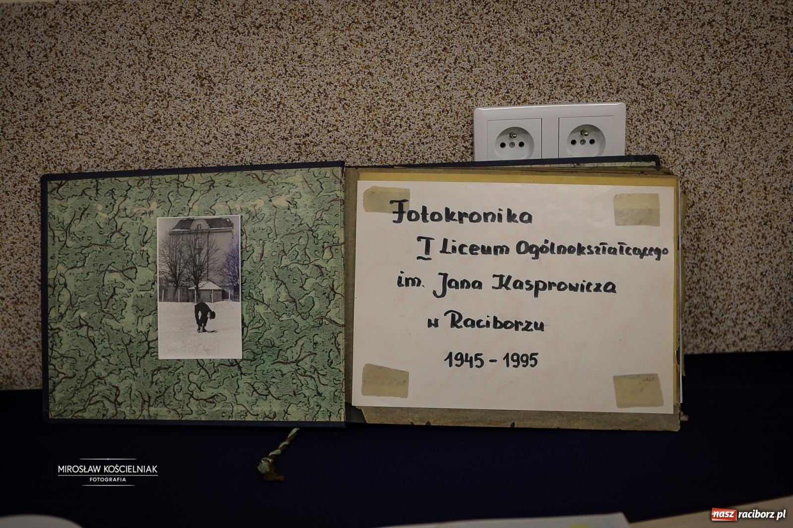 Zdjęcie w galerii na portalu naszraciborz.pl: Jesteśmy z Kasprowicza. Jubileusz 80-lecia I Liceum Ogólnokształcącego w Raciborzu na bis! [FOTO i WIDEO] wiadomości z regionu