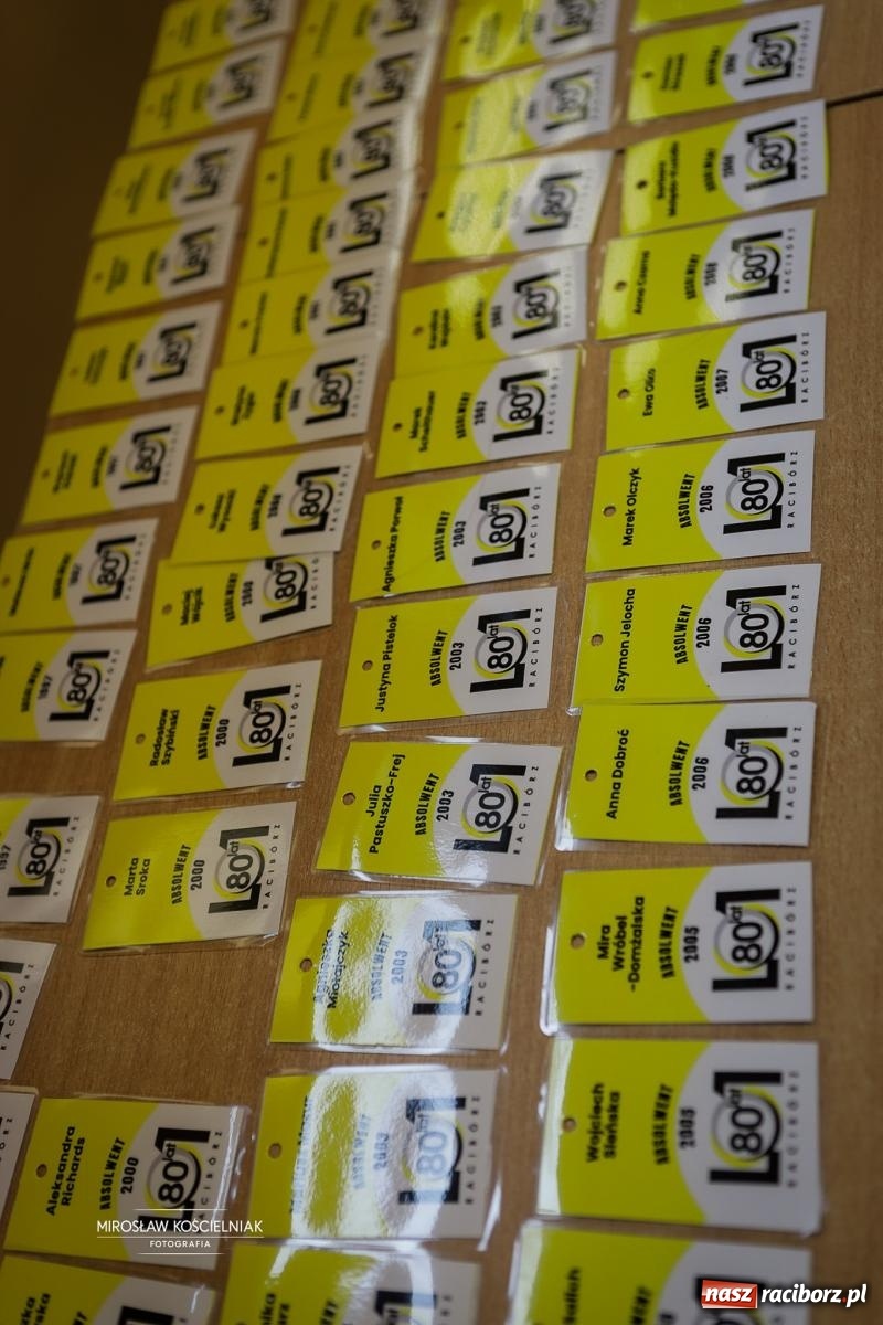 Zdjęcie w galerii na portalu naszraciborz.pl: Jesteśmy z Kasprowicza. Jubileusz 80-lecia I Liceum Ogólnokształcącego w Raciborzu na bis! [FOTO i WIDEO] wiadomości z regionu