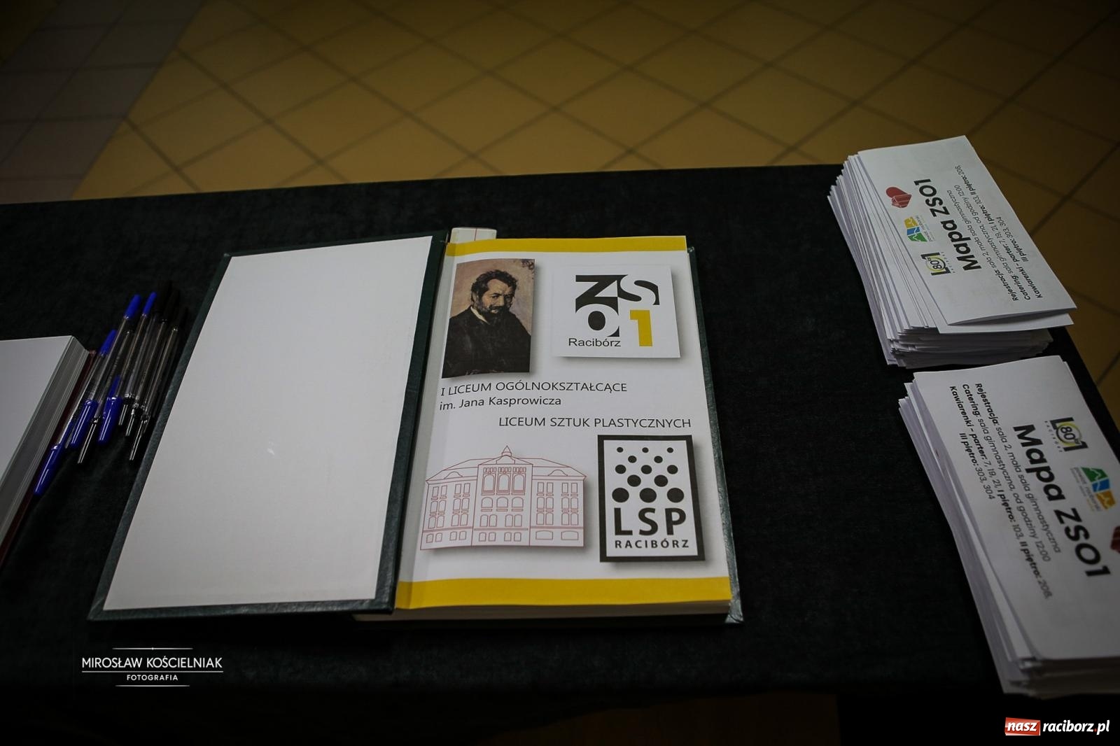 Zdjęcie w galerii na portalu naszraciborz.pl: Jesteśmy z Kasprowicza. Jubileusz 80-lecia I Liceum Ogólnokształcącego w Raciborzu na bis! [FOTO i WIDEO] wiadomości z regionu