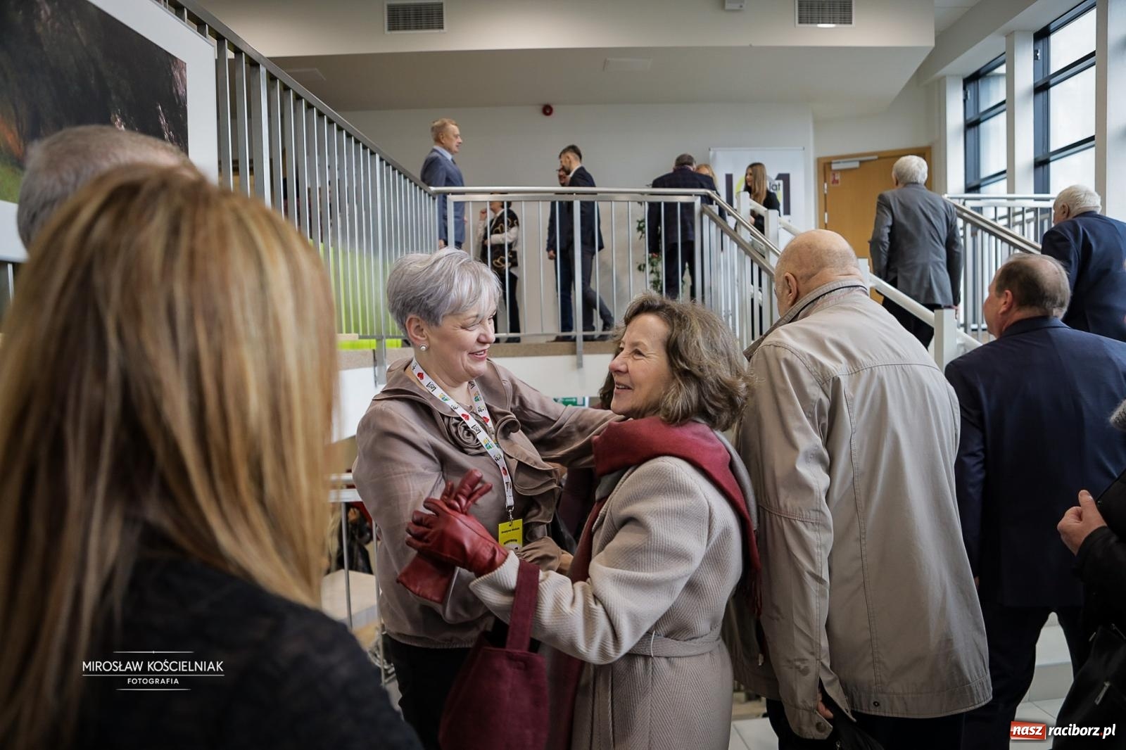 Zdjęcie w galerii na portalu naszraciborz.pl: Jesteśmy z Kasprowicza. Jubileusz 80-lecia I Liceum Ogólnokształcącego w Raciborzu na bis! [FOTO i WIDEO] wiadomości z regionu