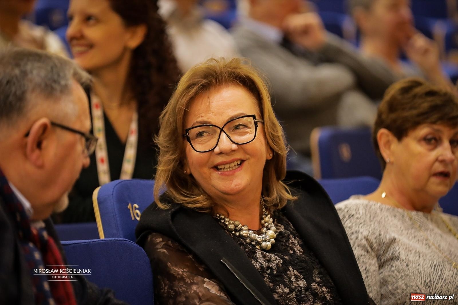 Zdjęcie w galerii na portalu naszraciborz.pl: Jesteśmy z Kasprowicza. Jubileusz 80-lecia I Liceum Ogólnokształcącego w Raciborzu na bis! [FOTO i WIDEO] wiadomości z regionu