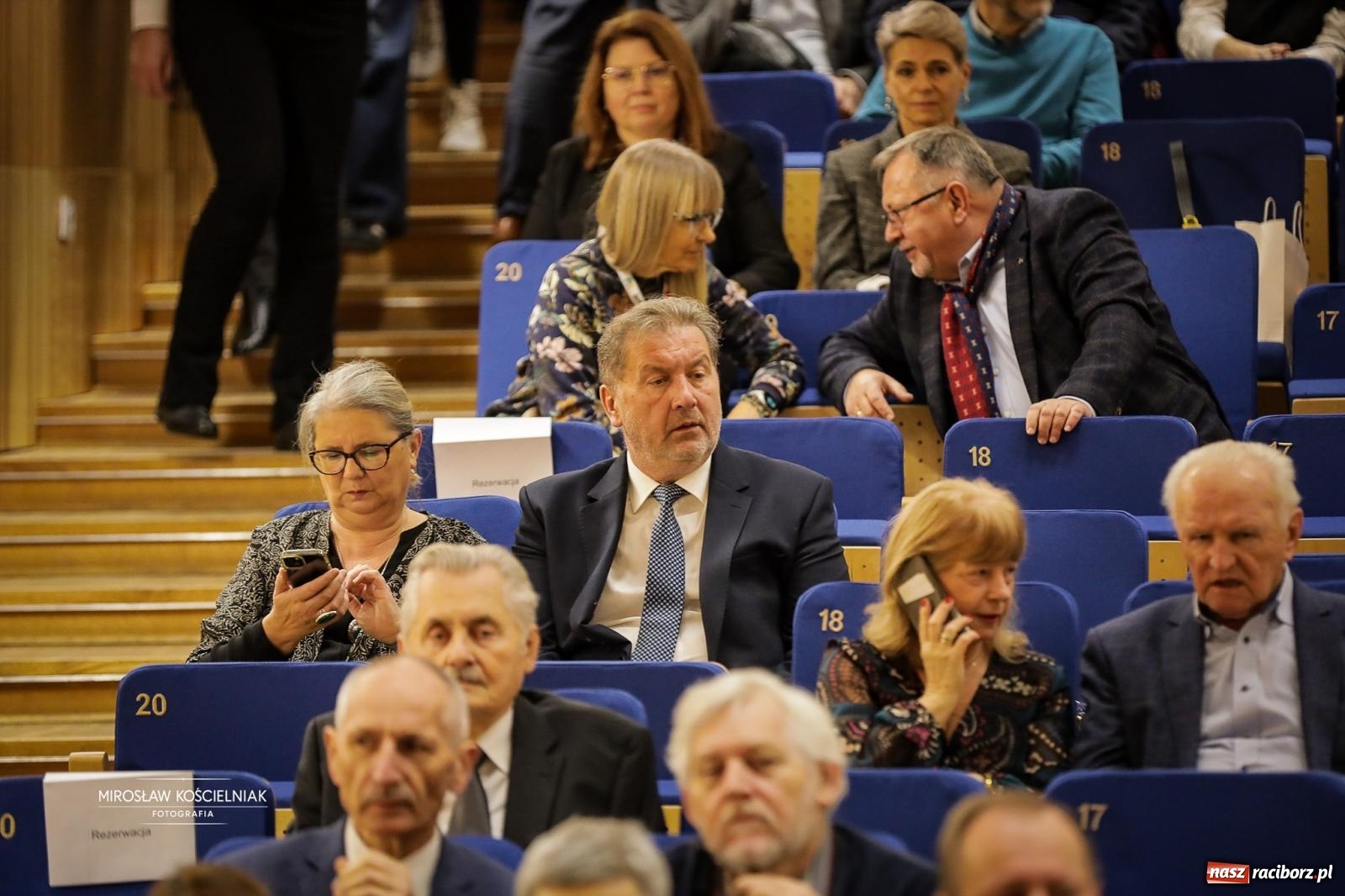 Zdjęcie w galerii na portalu naszraciborz.pl: Jesteśmy z Kasprowicza. Jubileusz 80-lecia I Liceum Ogólnokształcącego w Raciborzu na bis! [FOTO i WIDEO] wiadomości z regionu
