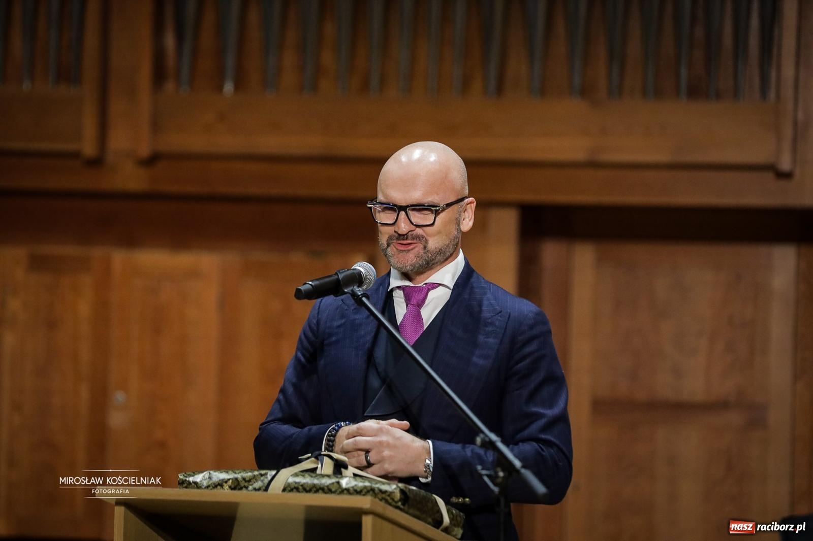 Zdjęcie w galerii na portalu naszraciborz.pl: Jesteśmy z Kasprowicza. Jubileusz 80-lecia I Liceum Ogólnokształcącego w Raciborzu na bis! [FOTO i WIDEO] wiadomości z regionu