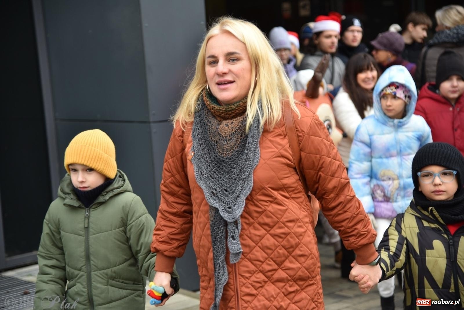 Zdjęcie w galerii na portalu naszraciborz.pl: Bajkowy Zamek Piastowski gościł Pociąg Świątecznych Marzeń [FOTO i WIDEO] wiadomości z regionu