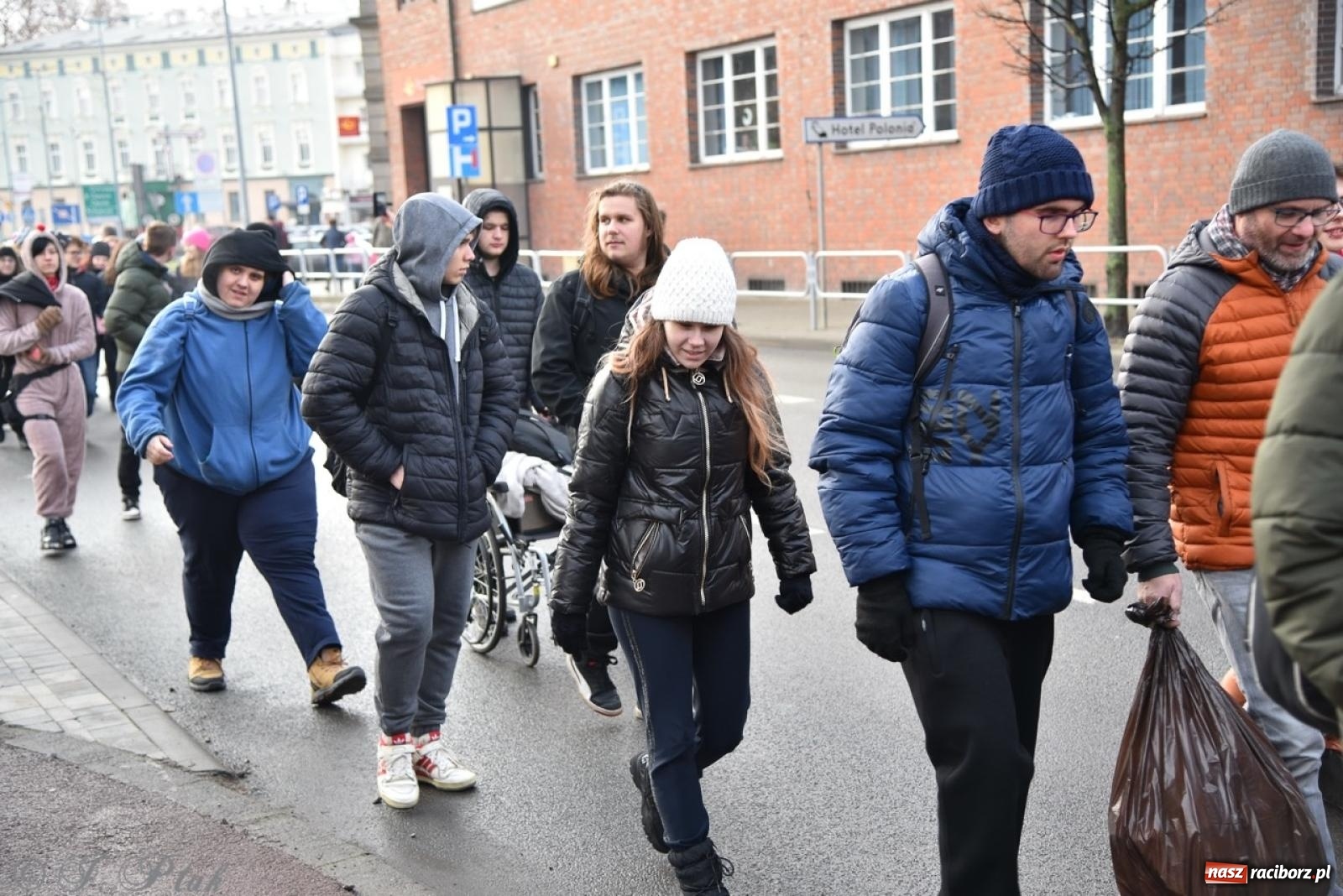 Zdjęcie w galerii na portalu naszraciborz.pl: Bajkowy Zamek Piastowski gościł Pociąg Świątecznych Marzeń [FOTO i WIDEO] wiadomości z regionu
