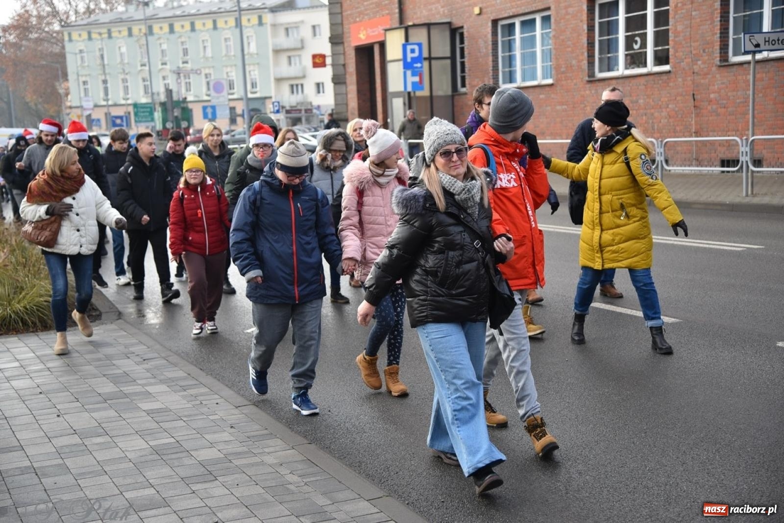 Zdjęcie w galerii na portalu naszraciborz.pl: Bajkowy Zamek Piastowski gościł Pociąg Świątecznych Marzeń [FOTO i WIDEO] wiadomości z regionu