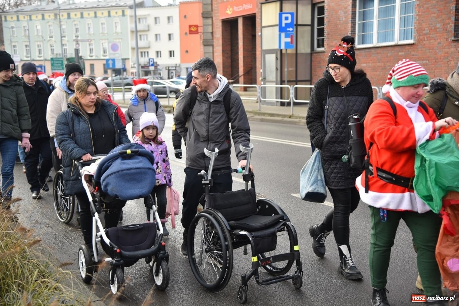 Zdjęcie w galerii na portalu naszraciborz.pl: Bajkowy Zamek Piastowski gościł Pociąg Świątecznych Marzeń [FOTO i WIDEO] wiadomości z regionu