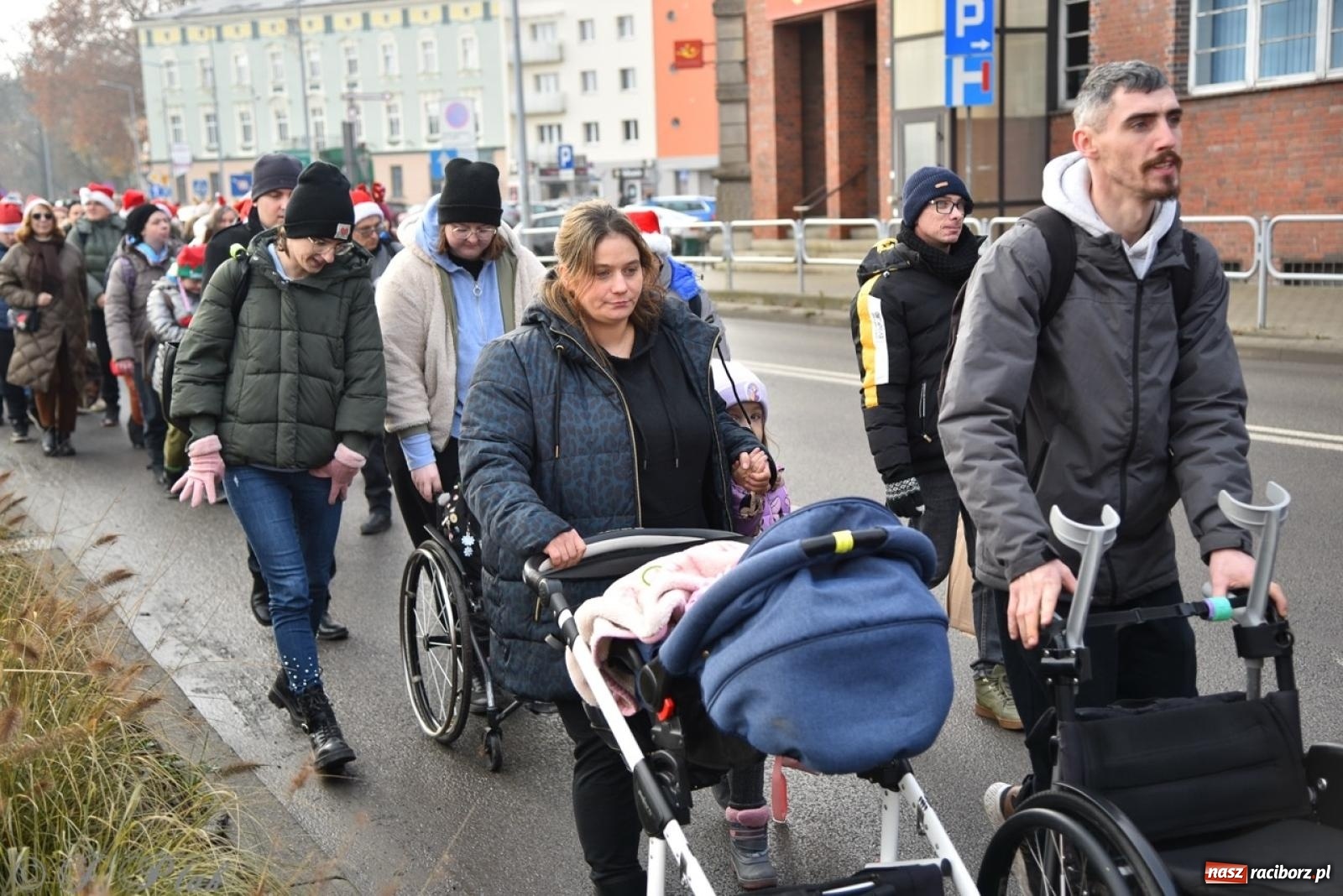 Zdjęcie w galerii na portalu naszraciborz.pl: Bajkowy Zamek Piastowski gościł Pociąg Świątecznych Marzeń [FOTO i WIDEO] wiadomości z regionu